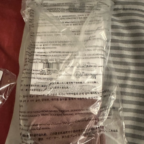 Alo Half Crew Throwback - Picture 6 of 7